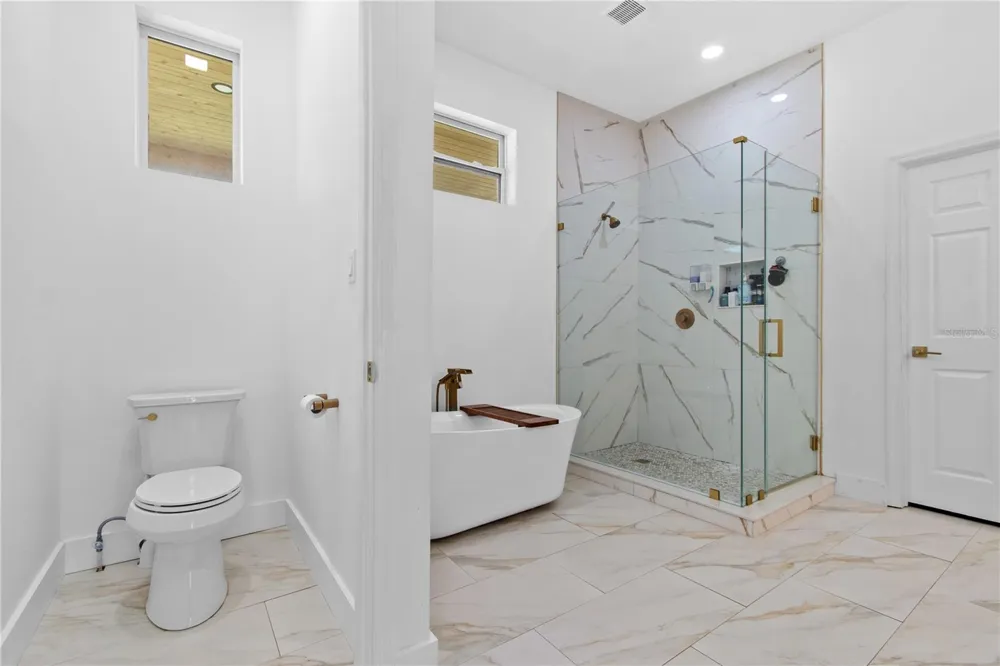 1810 37TH STREET E Palmetto, FL 34221