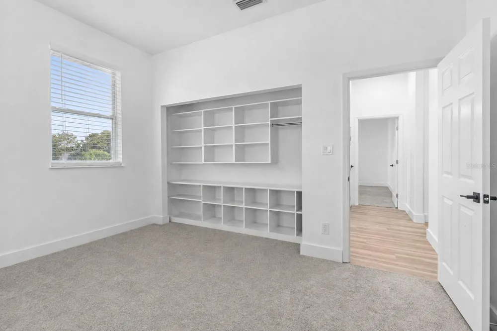 1810 37TH STREET E Palmetto, FL 34221