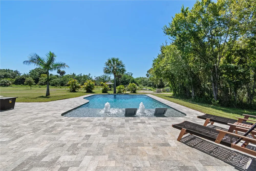1810 37TH STREET E Palmetto, FL 34221