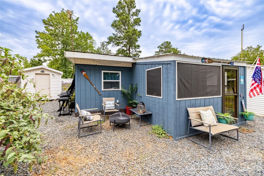 118 Lake Tillery Trail #322 sec.A Mount Gilead, NC 27306