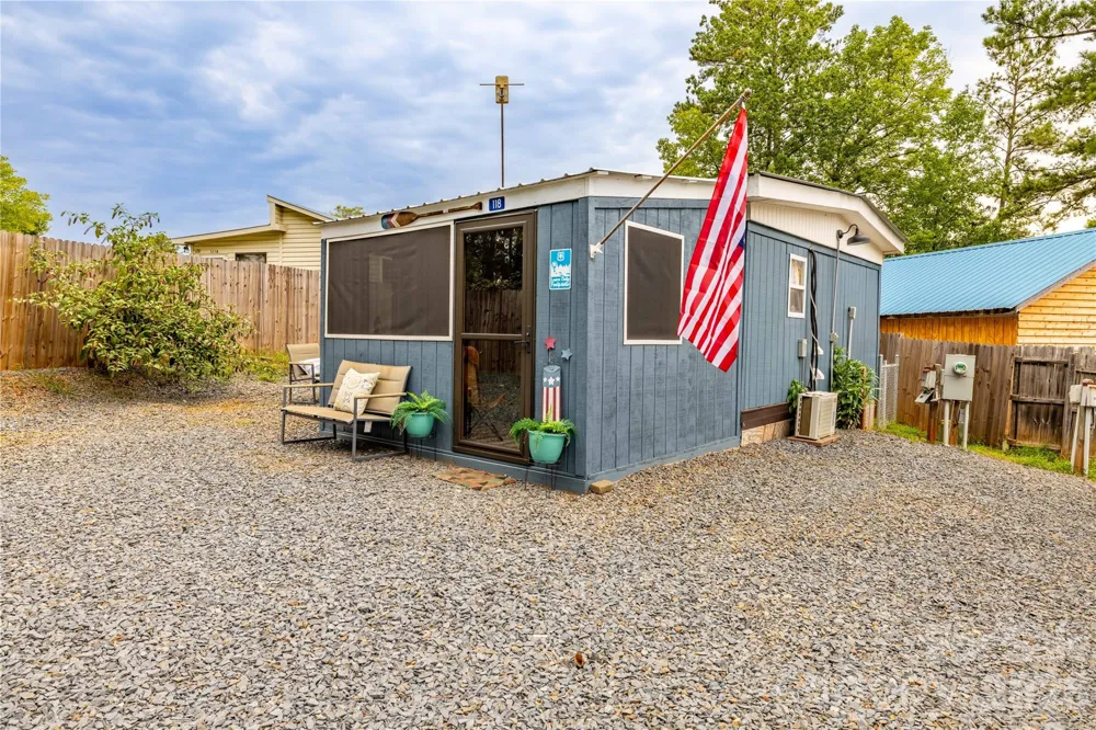 118 Lake Tillery Trail #322 sec.A Mount Gilead, NC 27306