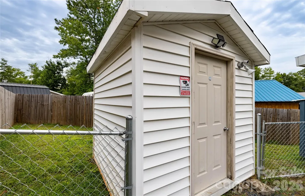118 Lake Tillery Trail #322 sec.A Mount Gilead, NC 27306