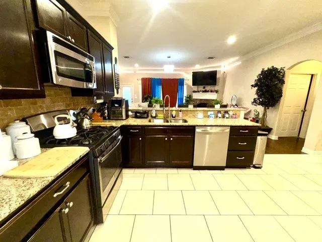 614 Bloomington Lane Bossier City, LA 71112
