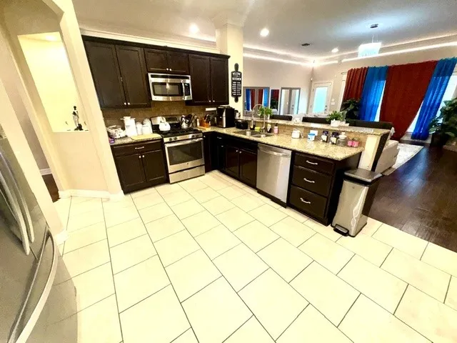 614 Bloomington Lane Bossier City, LA 71112