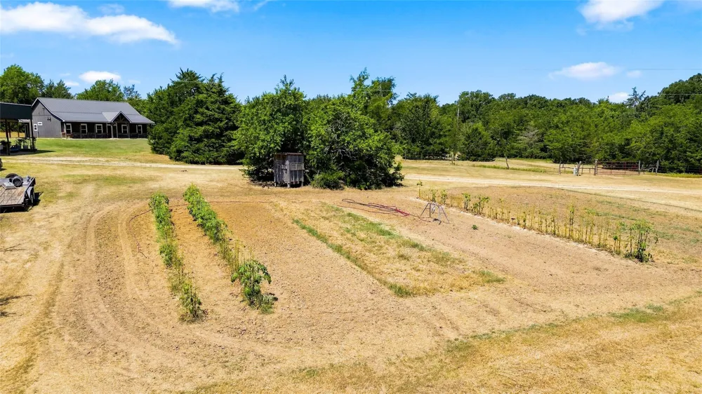 2375 County Road 3080 Ben Franklin, TX 75415