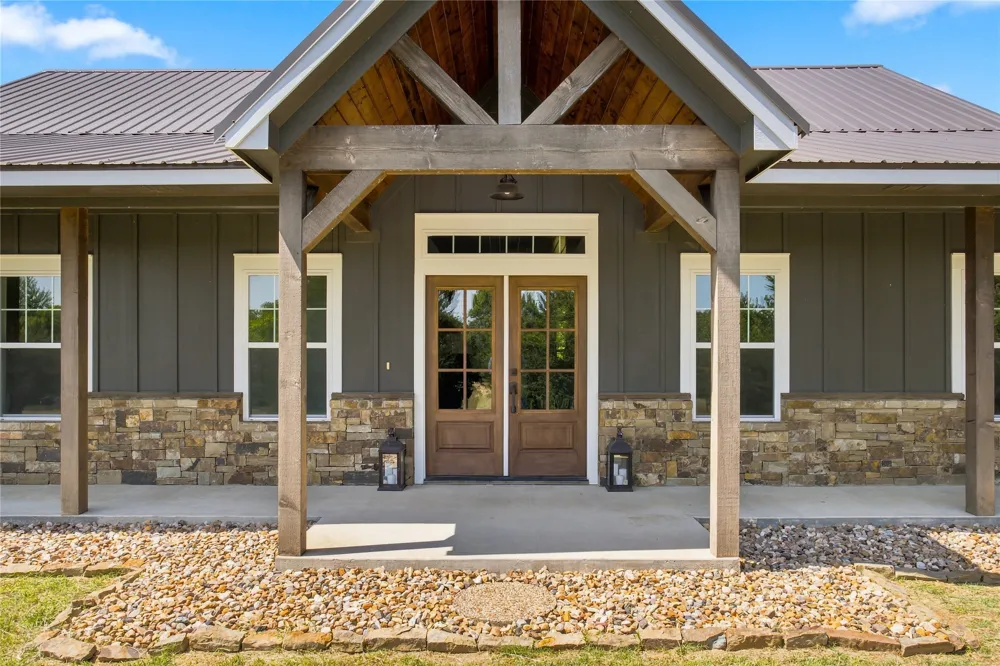 2375 County Road 3080 Ben Franklin, TX 75415