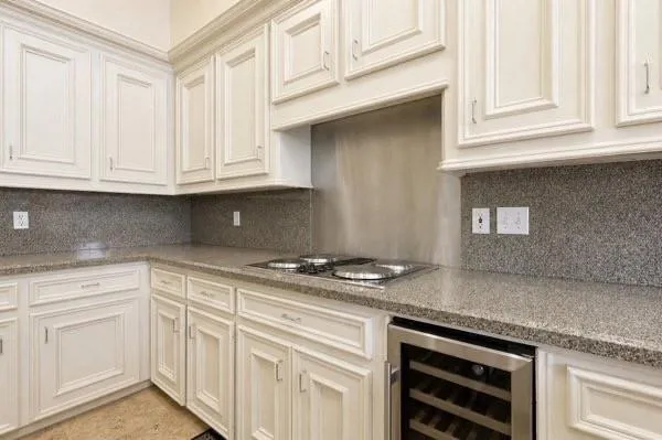 5834 Mountain View Drive Kingwood, TX 77345