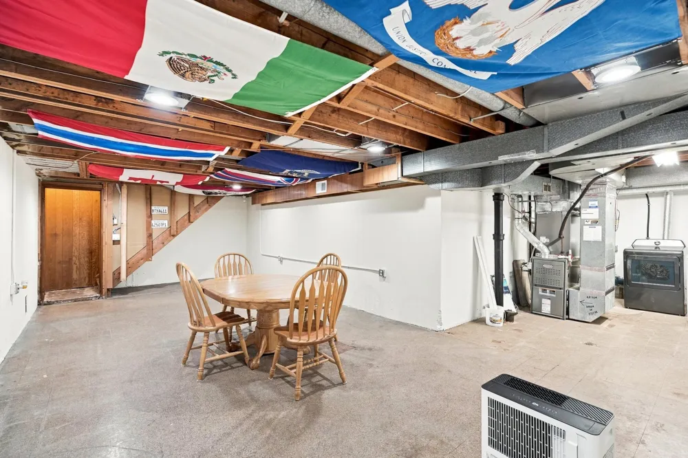 32460 Dunford Street Farmington Hills, MI 48334