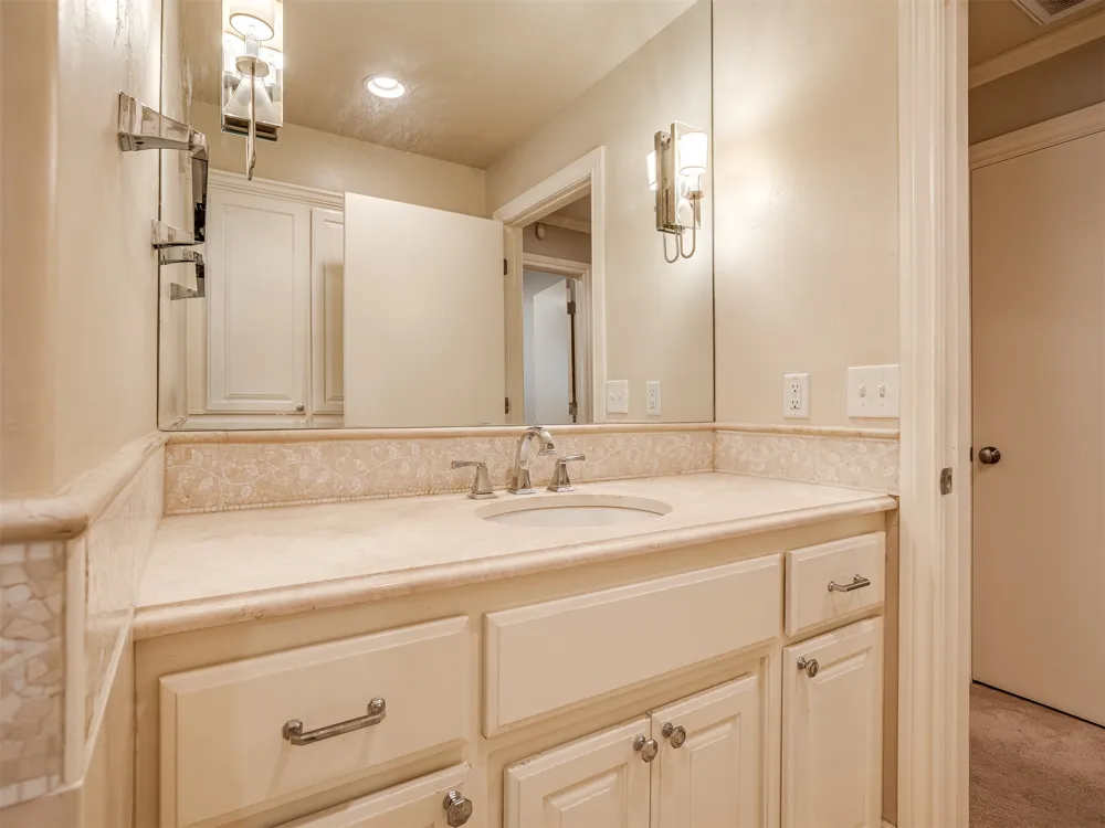 2632 NW 58th Street Oklahoma City, OK 73112