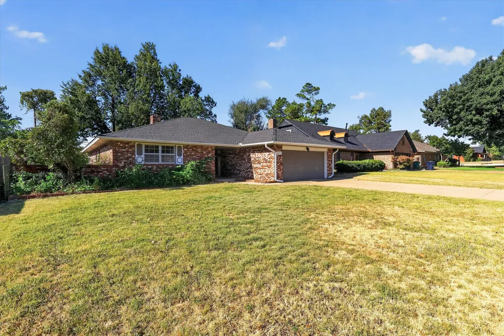 2632 NW 58th Street Oklahoma City, OK 73112