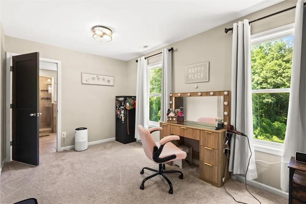 310 Wooded Glen Lane Carrollton, GA 30117