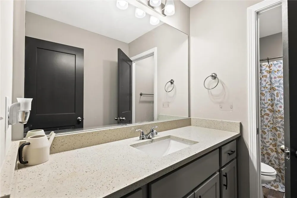 310 Wooded Glen Lane Carrollton, GA 30117