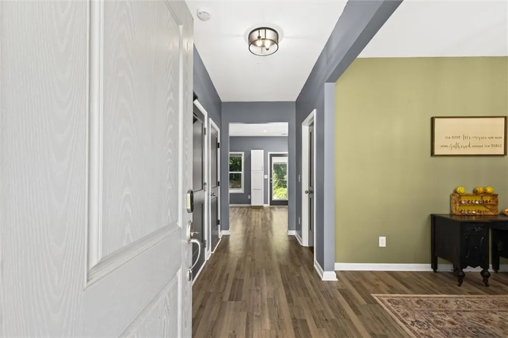 310 Wooded Glen Lane Carrollton, GA 30117