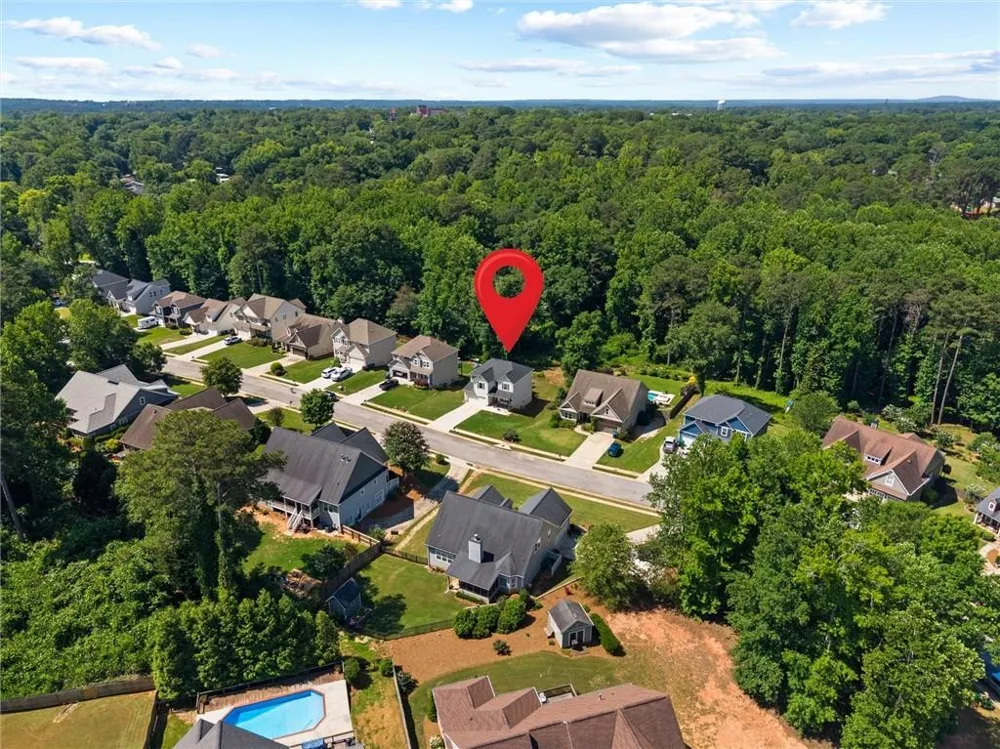 310 Wooded Glen Lane Carrollton, GA 30117