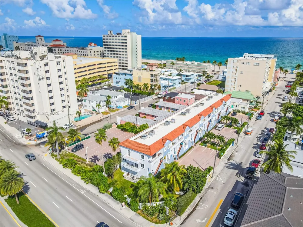 349 Virginia St #349 Hollywood, FL 33019