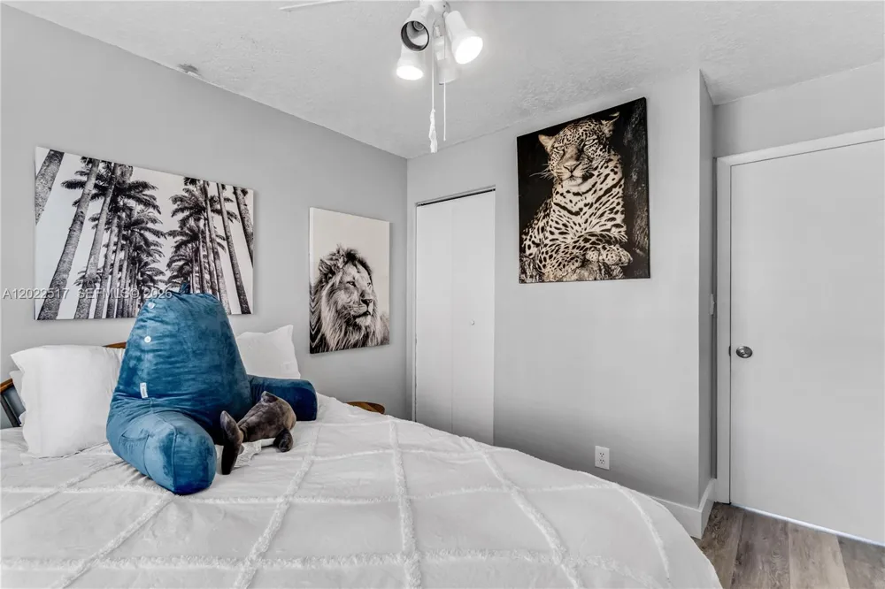 349 Virginia St #349 Hollywood, FL 33019