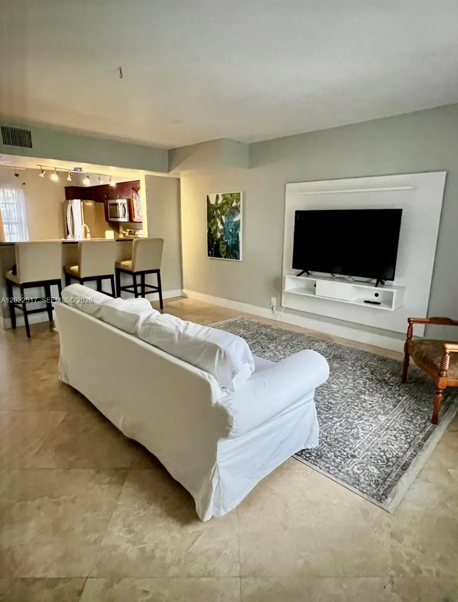 349 Virginia St #349 Hollywood, FL 33019