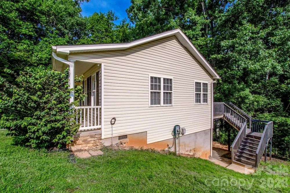 127 Wood Acre Drive Mooresville, NC 28115