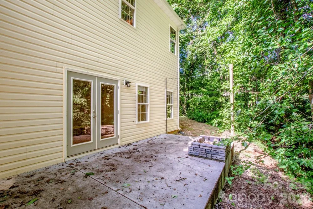 127 Wood Acre Drive Mooresville, NC 28115