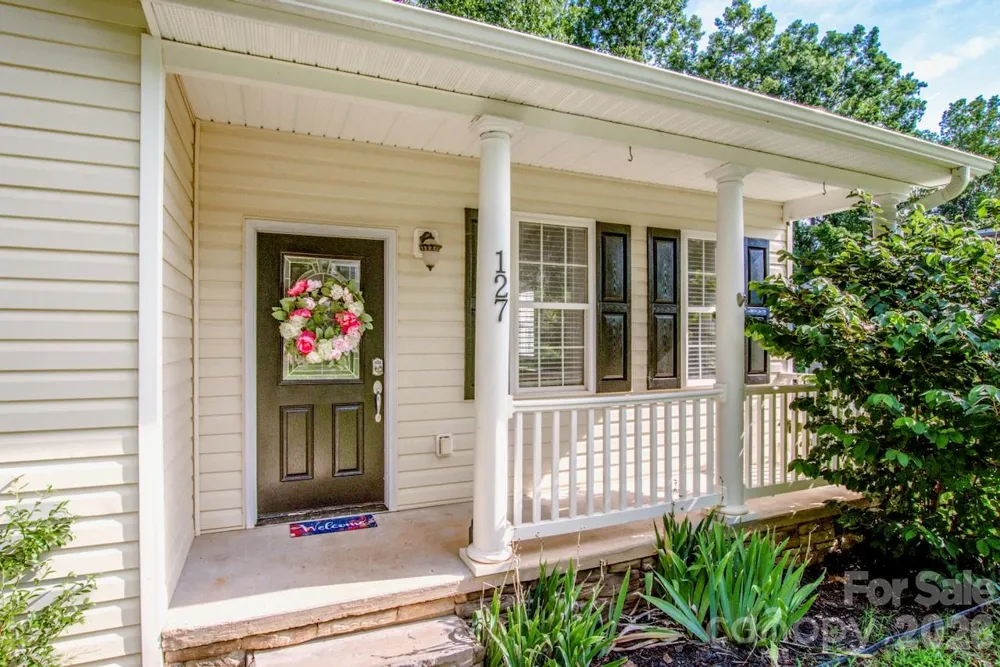 127 Wood Acre Drive Mooresville, NC 28115