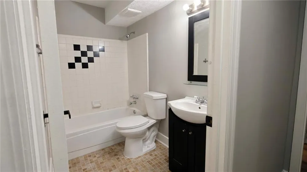 2394 Lawrenceville Highway #A Decatur, GA 30033