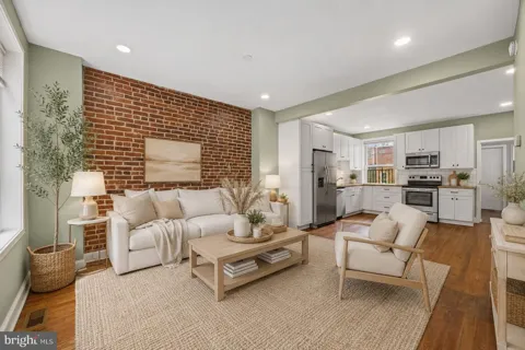 507 EAST AVENUE