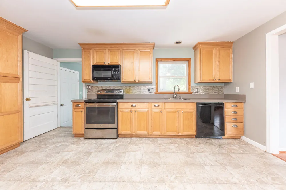 562 Brookside Road Ypsilanti Charter Township, MI 48197