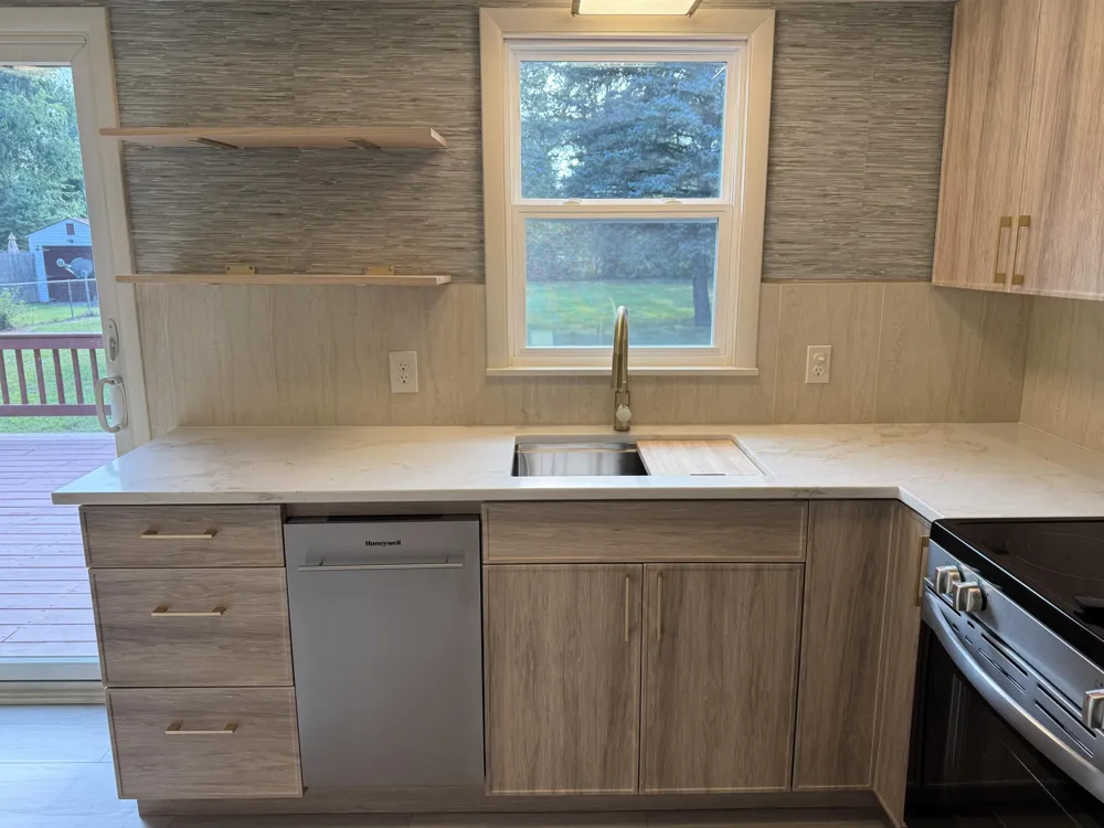 10348 Dewberry Street Portage City, MI 49024