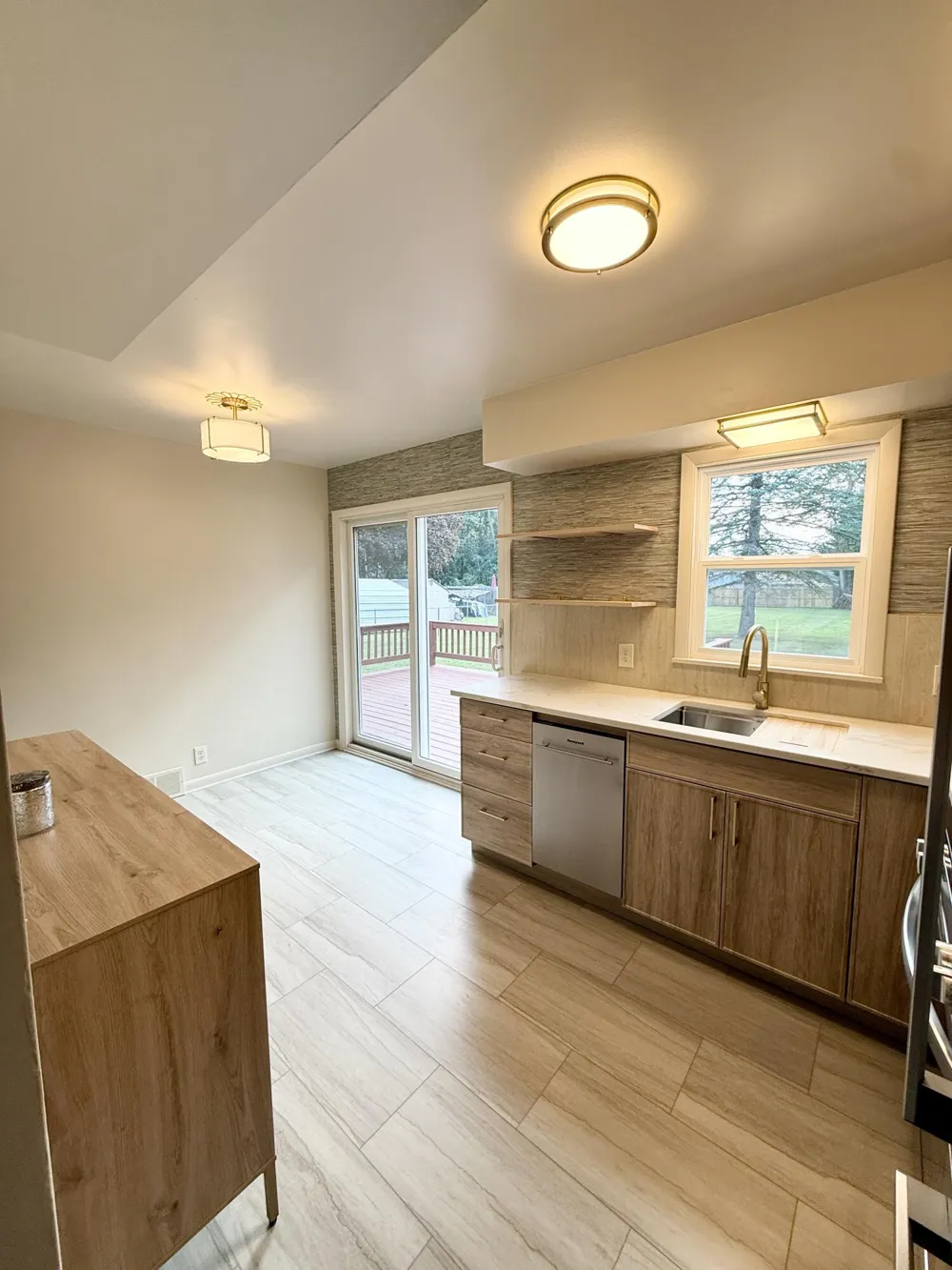10348 Dewberry Street Portage City, MI 49024