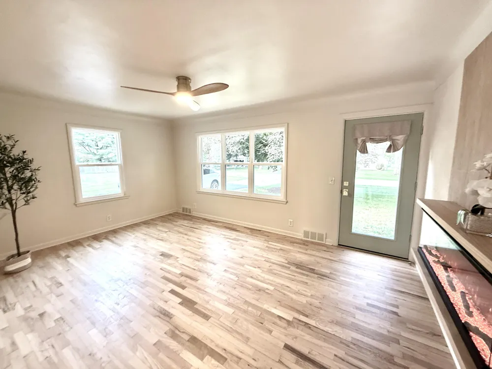 10348 Dewberry Street Portage City, MI 49024