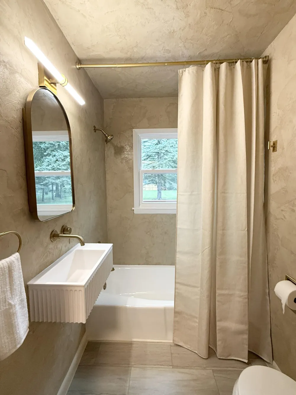 10348 Dewberry Street Portage City, MI 49024