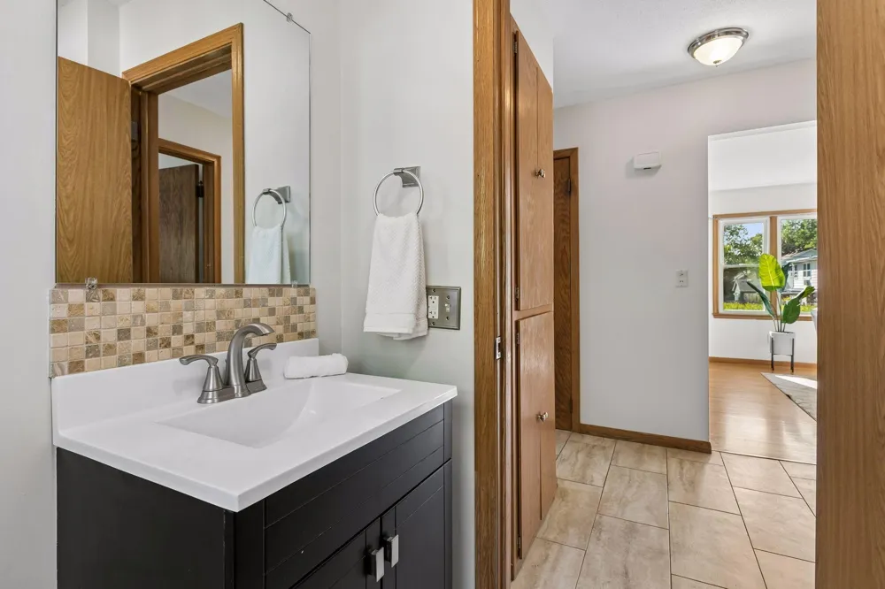 4849 E Upland Crest Columbia Heights, MN 55421