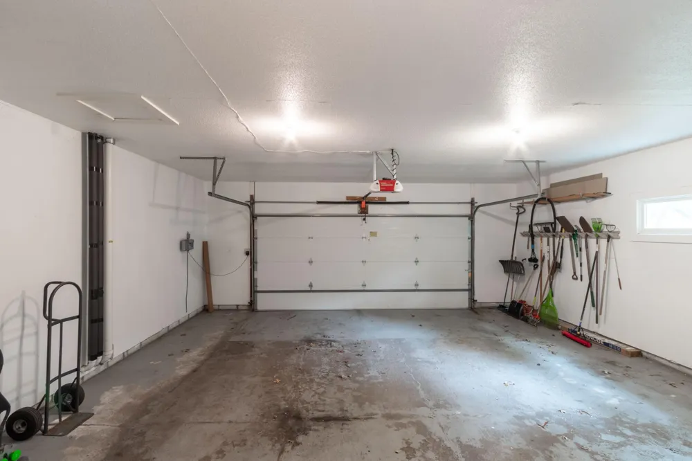 11900 54th Avenue Plymouth, MN 55442