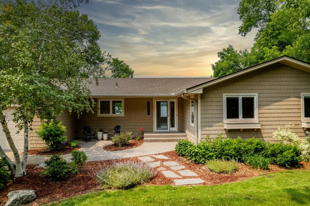 11900 54th Avenue Plymouth, MN 55442