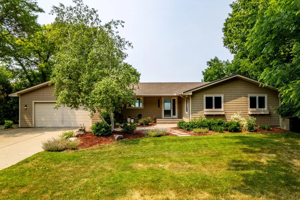 11900 54th Avenue Plymouth, MN 55442