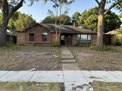 1401 Marigold Drive
