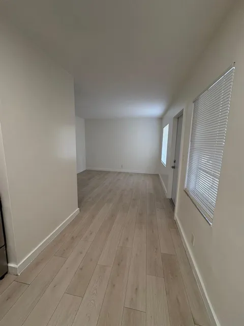 600 NE 46TH COURT #5