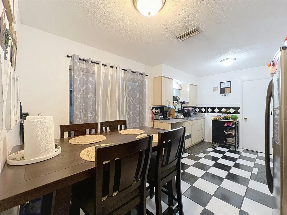 272 FLORIDA PARKWAY Kissimmee, FL 34743