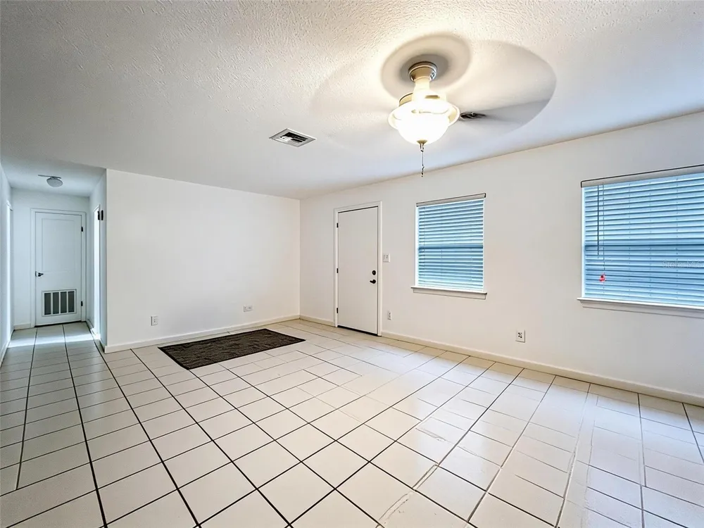 272 FLORIDA PARKWAY Kissimmee, FL 34743