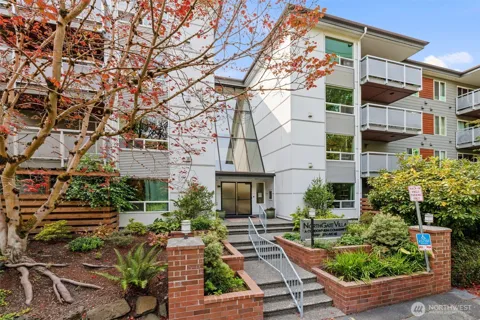 10501 8th Avenue NE #209