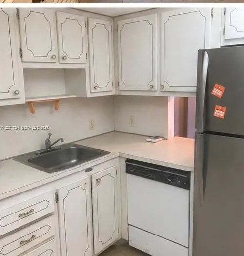 13155 Ixora Ct #204 North Miami, FL 33181