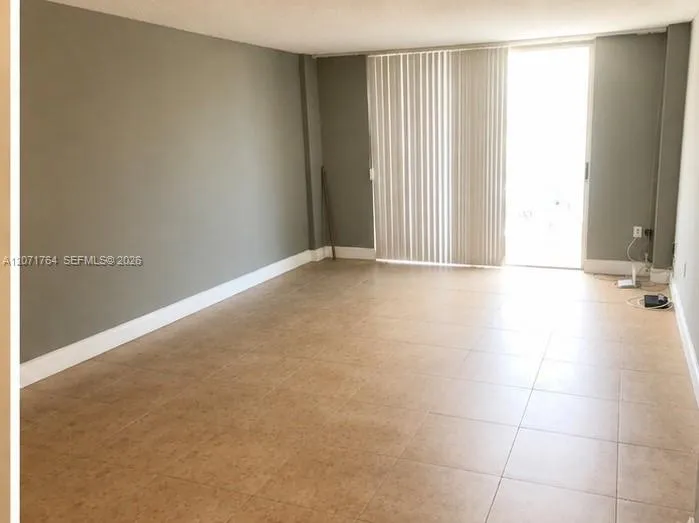 13155 Ixora Ct #204 North Miami, FL 33181