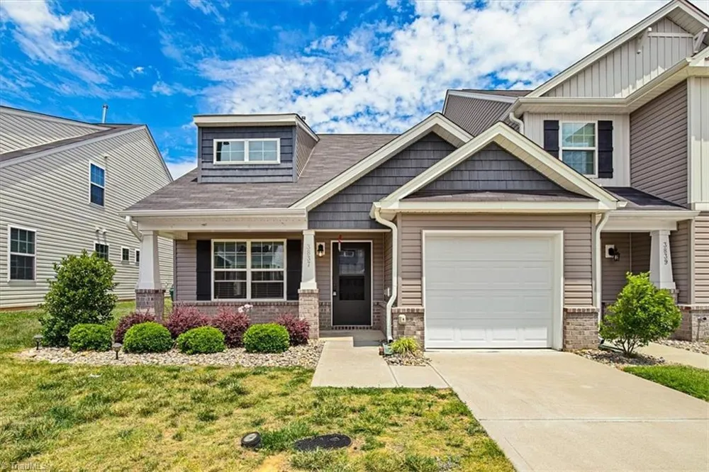 3837 Copperfield Court High Point, NC 27265