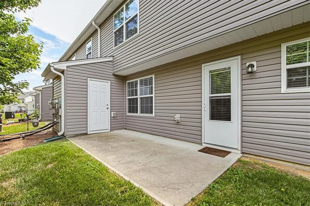 3837 Copperfield Court High Point, NC 27265