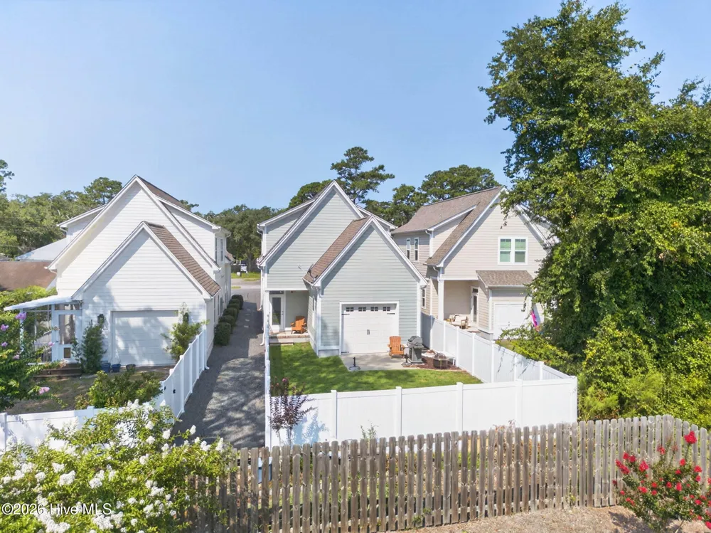 1018 Caswell Avenue Southport, NC 28461