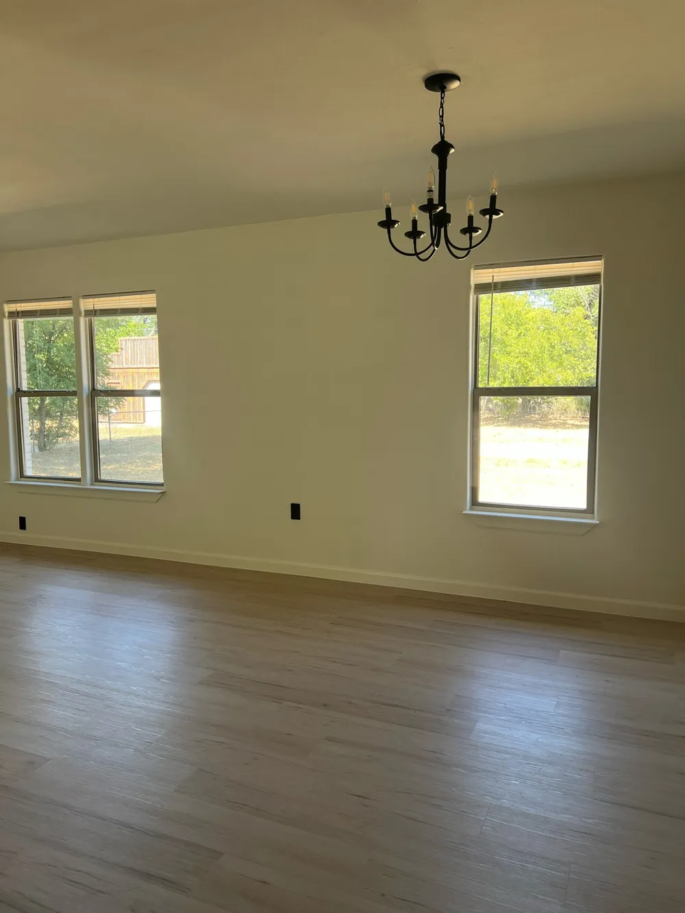 117 Westline Road Azle, TX 76020
