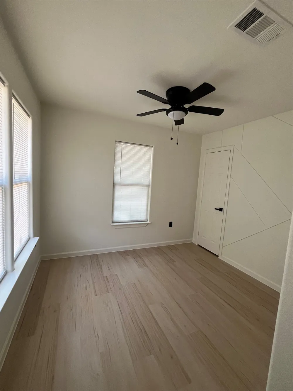 117 Westline Road Azle, TX 76020