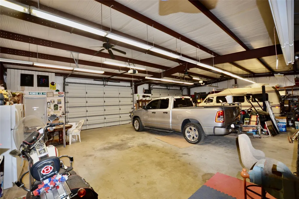 160 Kennedy Drive Livingston, TX 77351