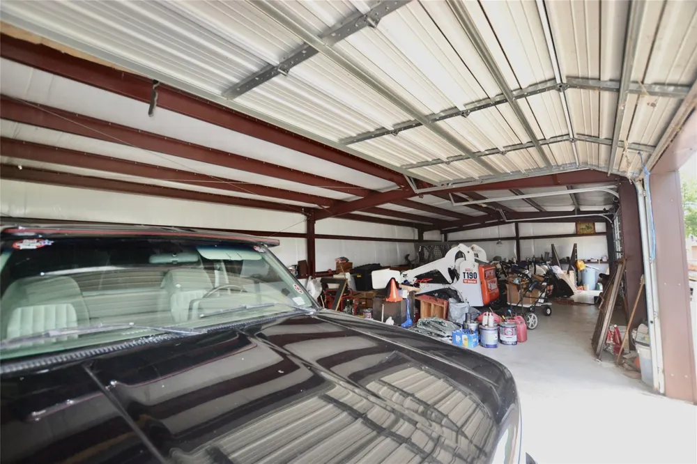 160 Kennedy Drive Livingston, TX 77351