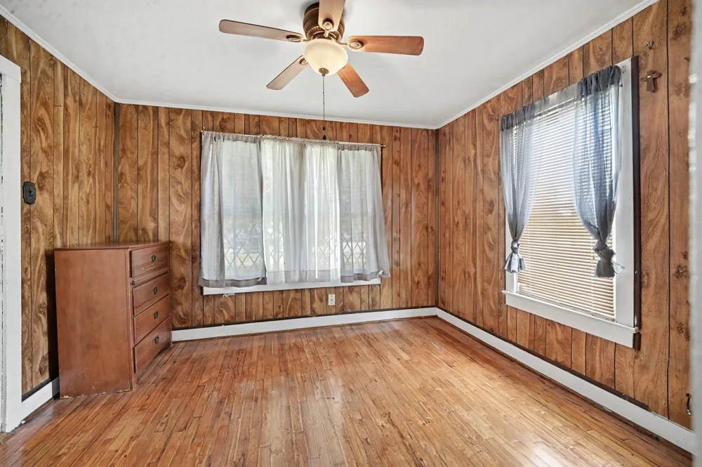 4810 Holly Ave Pasadena, TX 77503